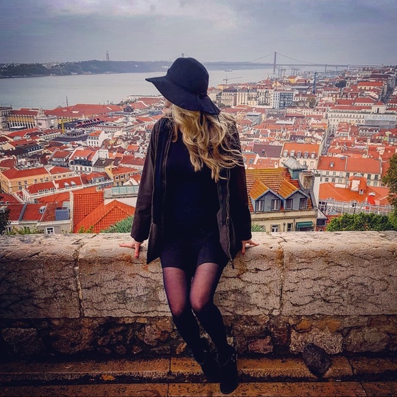 Meet your Posher, Annie - Picture 10 of 16